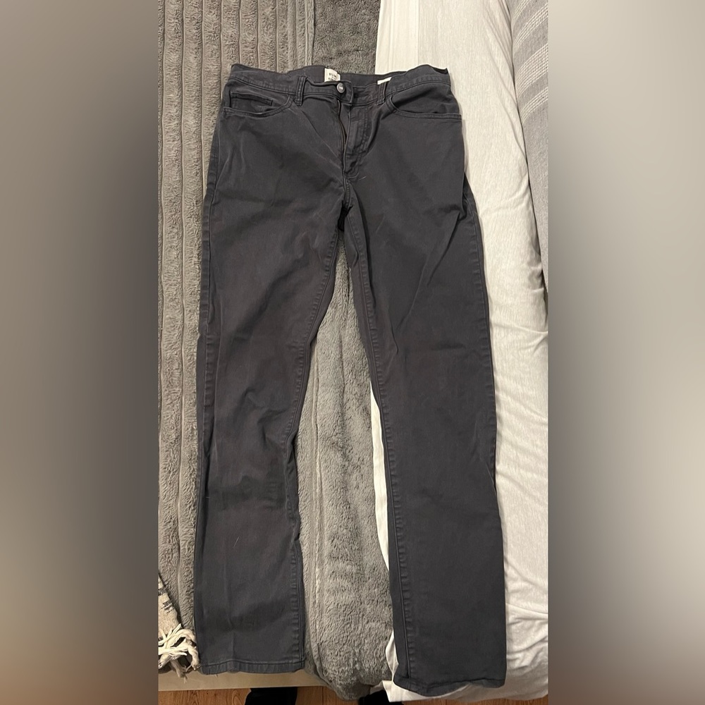 Flint And Tinder 365 Men's Sz. 33x32 in Black (more of a Graphite color)